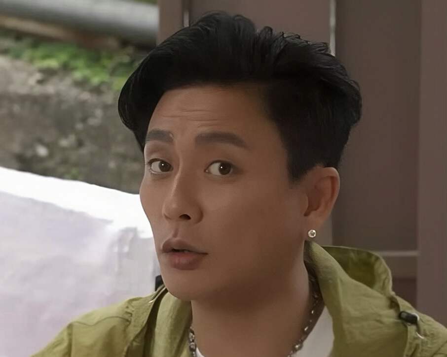 香港男星因父母离婚不婚 死前花光积蓄