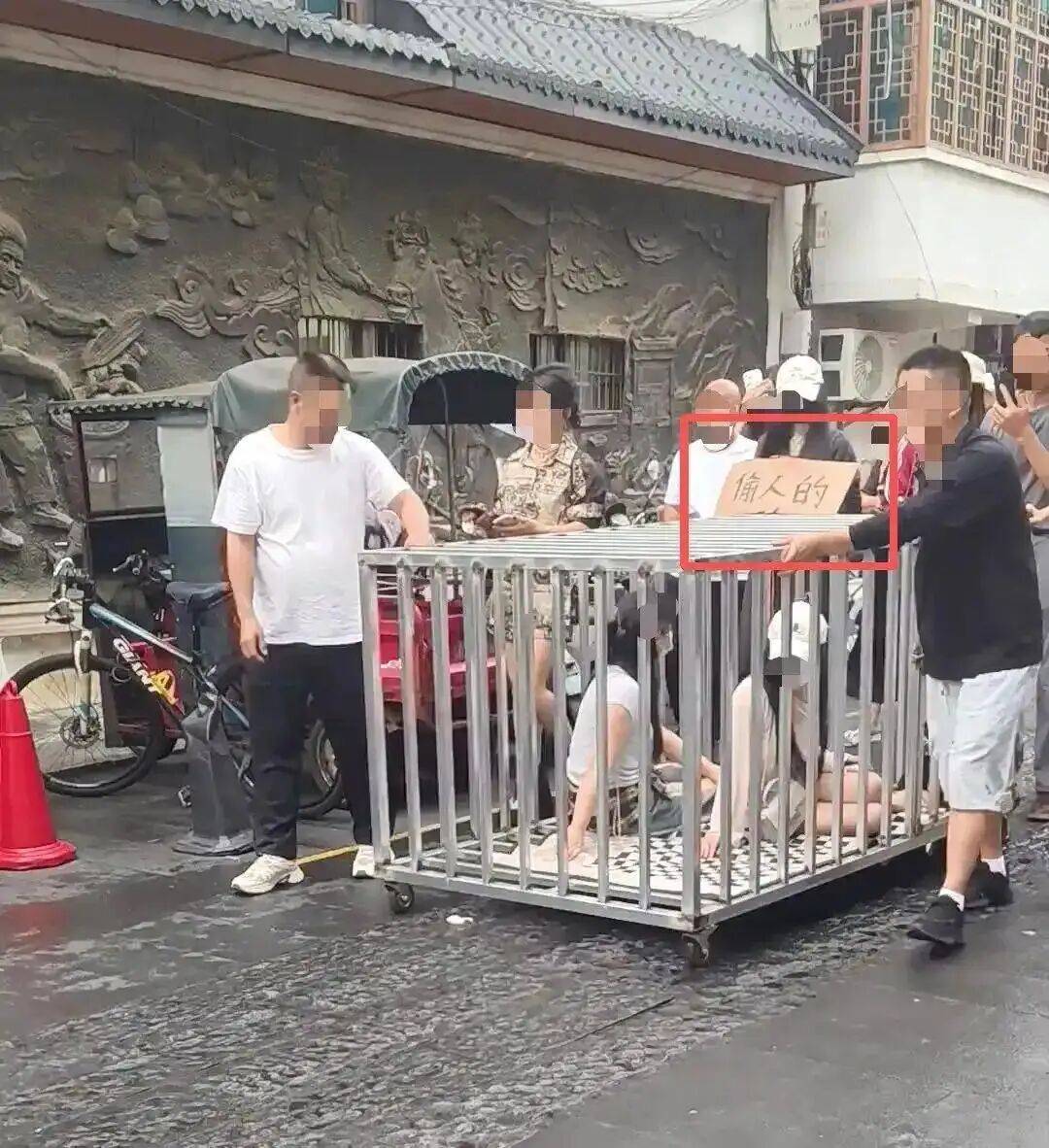 小马云18岁当爸遭全网怒骂