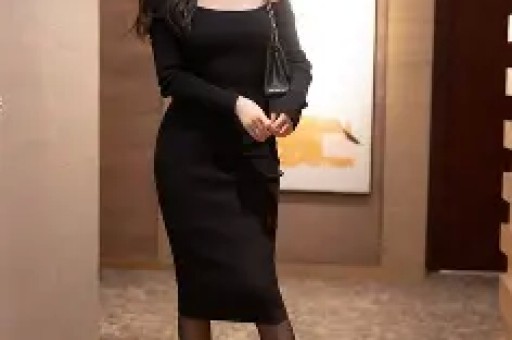 网红何秋亊演唱会抄袭汪苏泷，票价1314元引争议