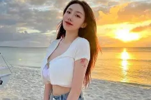 蒋雯丽夫妇32年婚:各玩各,隐居国外
