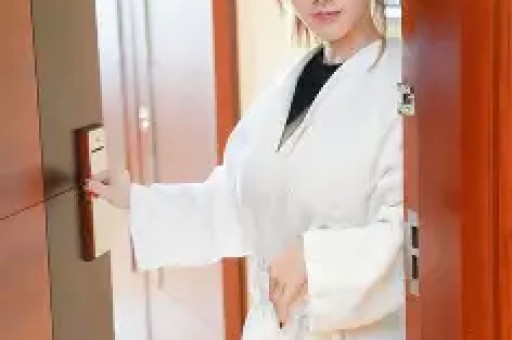 顶流小生隐婚生子实锤，人设崩塌！