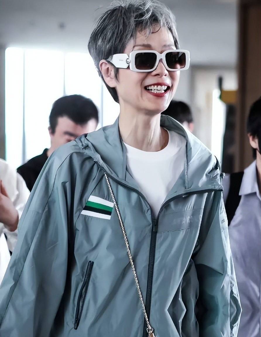 吴倩莲真相:拒刘德华求婚?家暴12年?