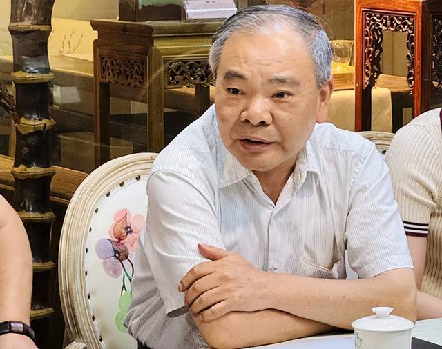 中华好蟹携手好海参亮相2024蟹博会