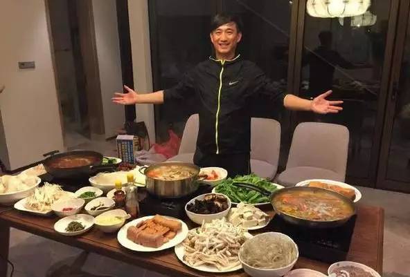 黄磊团队被指抄袭不回应,网友怒撕假面具