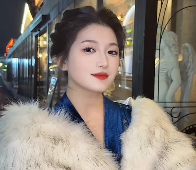 网红阿桃遭老公与闺蜜双重背叛:婚房偷情称享受出轨快感