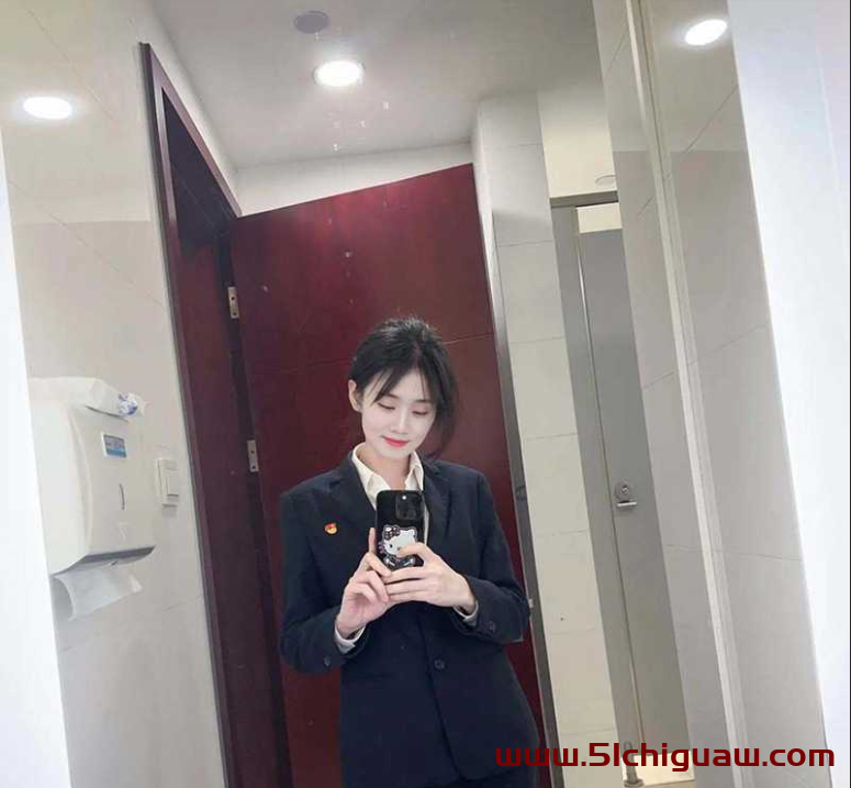 镇江分行丑闻发酵：徐琳揭露马林江领导的不当行为